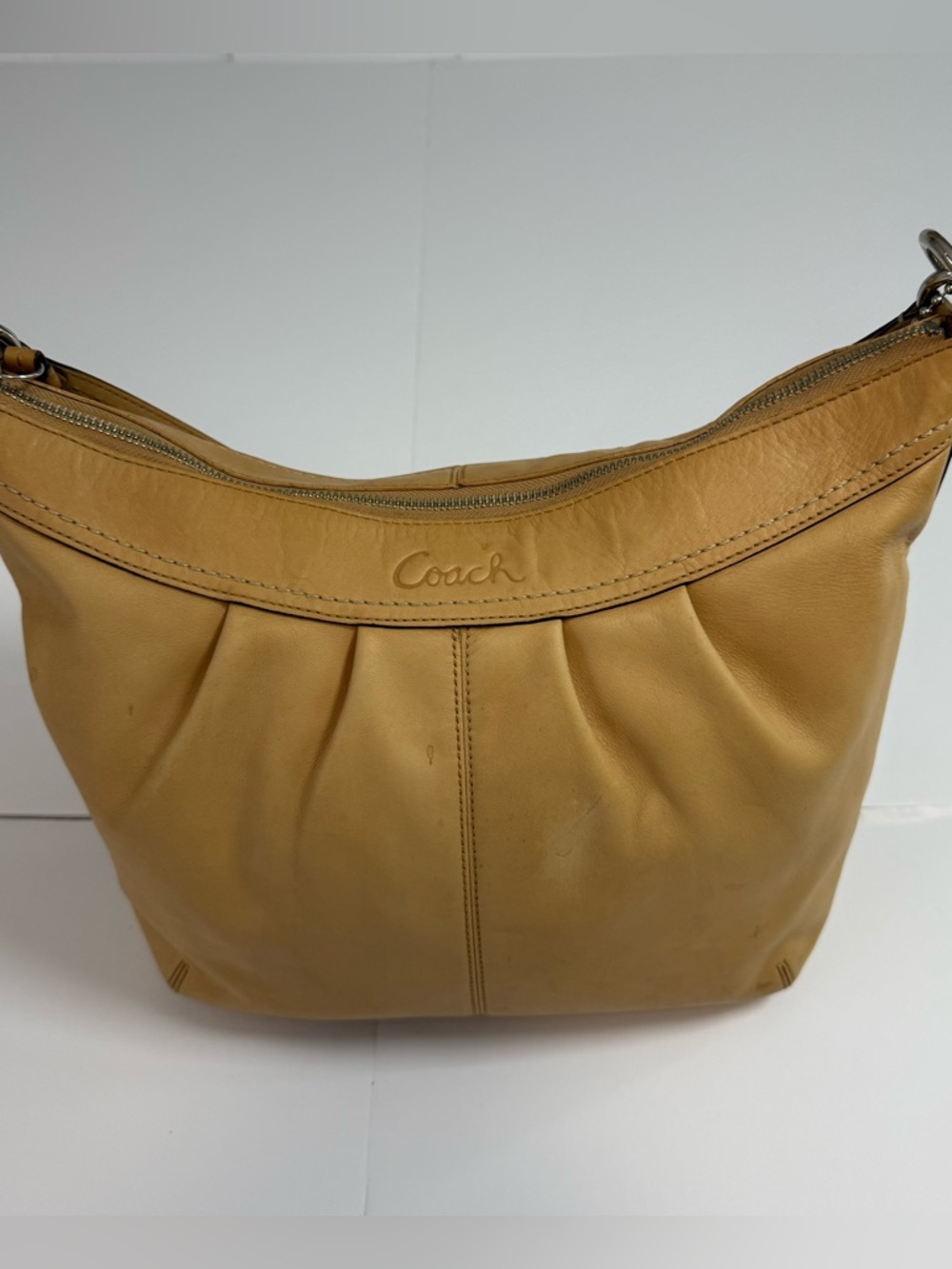 Coach Tan Leather Shoulder Bag hobo bag y2k